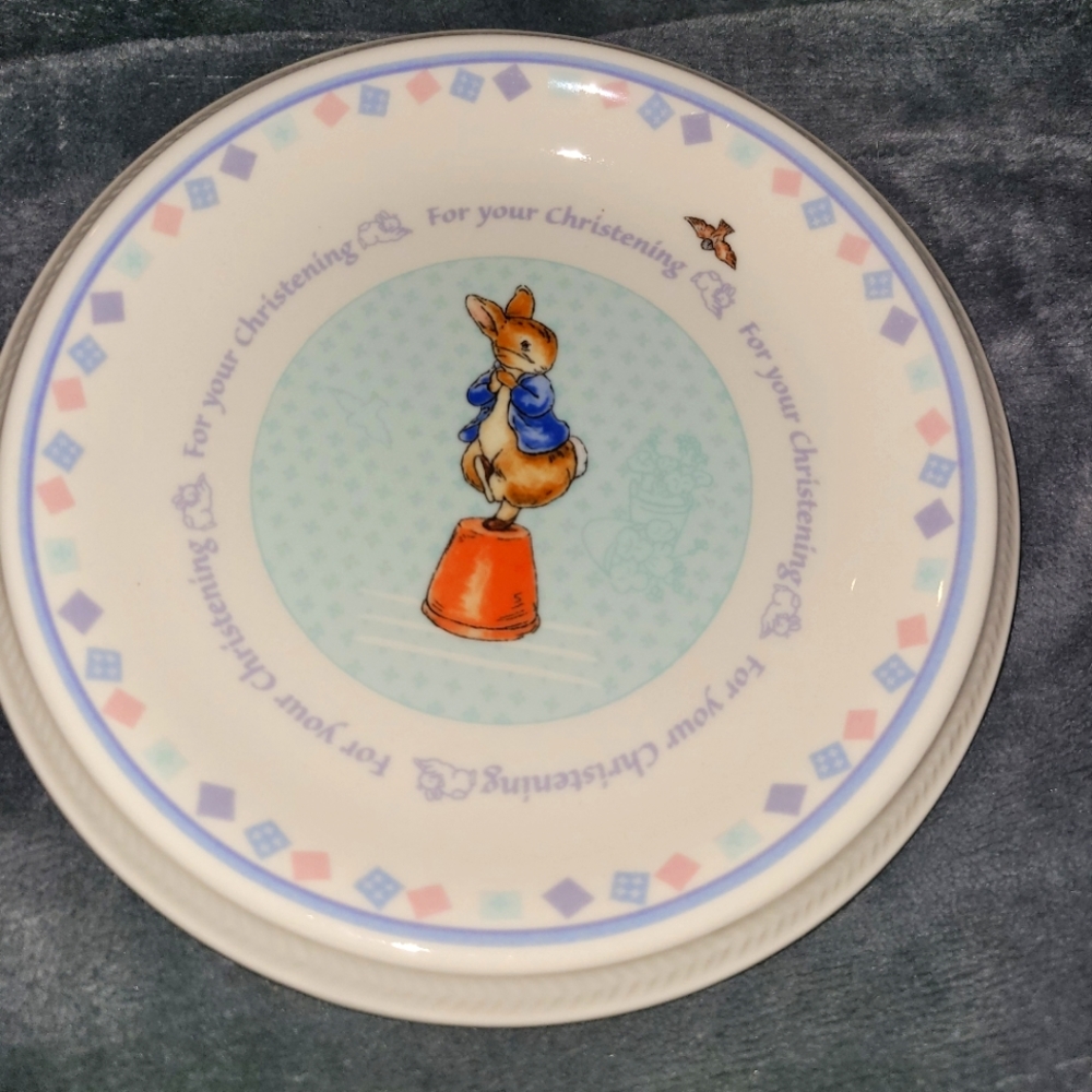 Wedgewood Peter Rabbit 2002 small plate set of 4 available